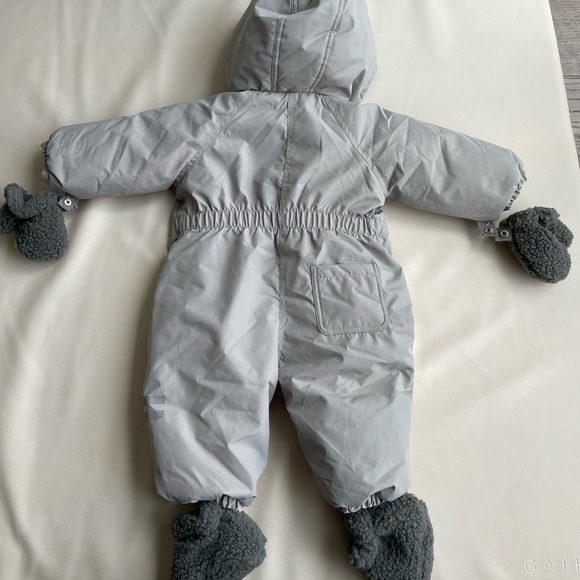 Zara Baby Snowsuit 6-9 months & 9-12 months - Picture 15 of 15